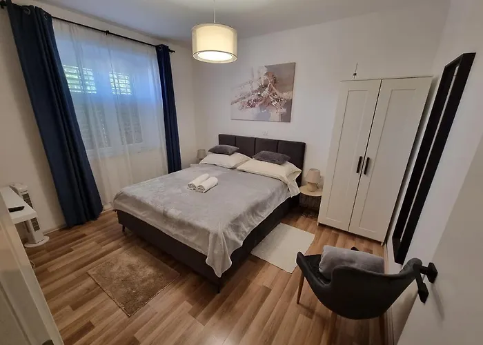 Apartment Lux Zadar
