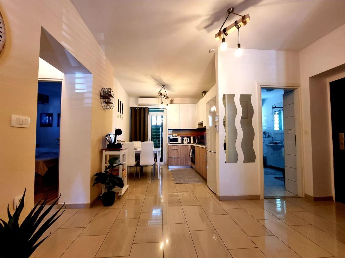 Apartment Lux